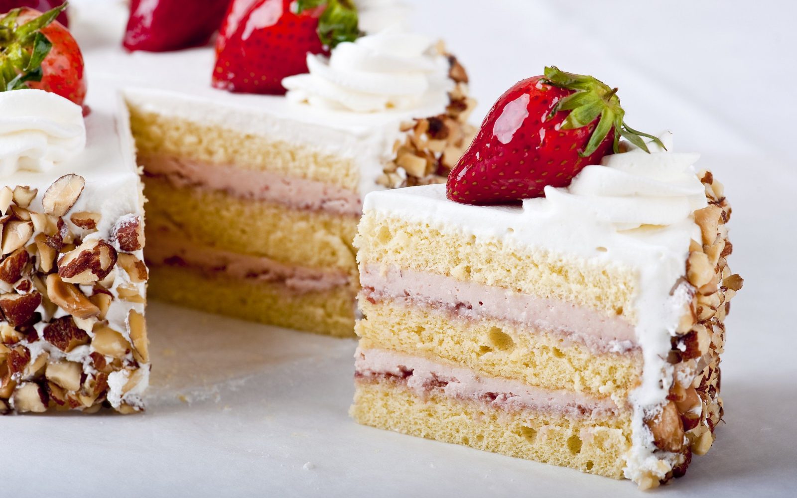 We Can Tell the Year You Were Born by the 🍰 Cake You Bake Strawberry Cake