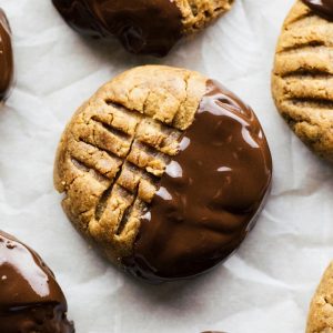 🍫 Here, Just Eat a Bunch of Chocolate Things and We’ll Guess Your Exact Age Cookies