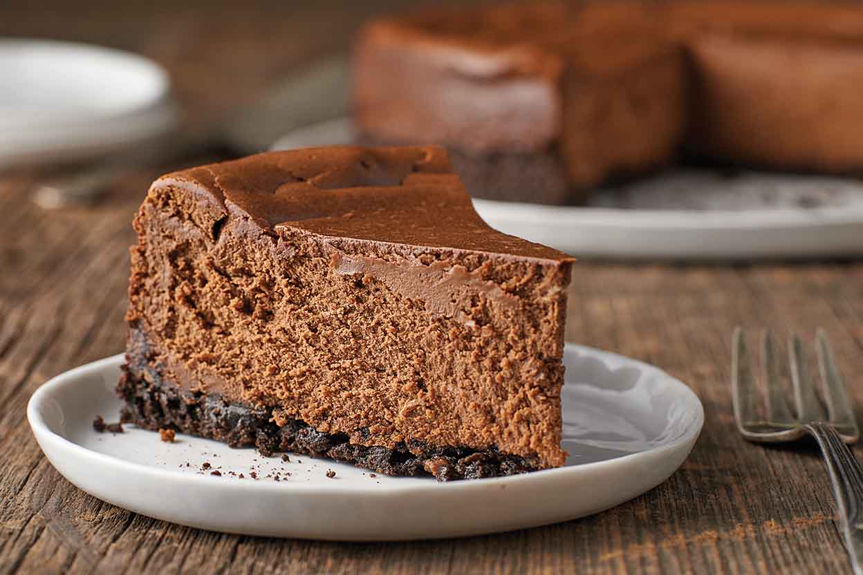 🍫 We Know Whether You’re an Introvert, Extrovert, Or Ambivert Based on How You Rate These Chocolate Desserts Chocolate Cheesecake Slice