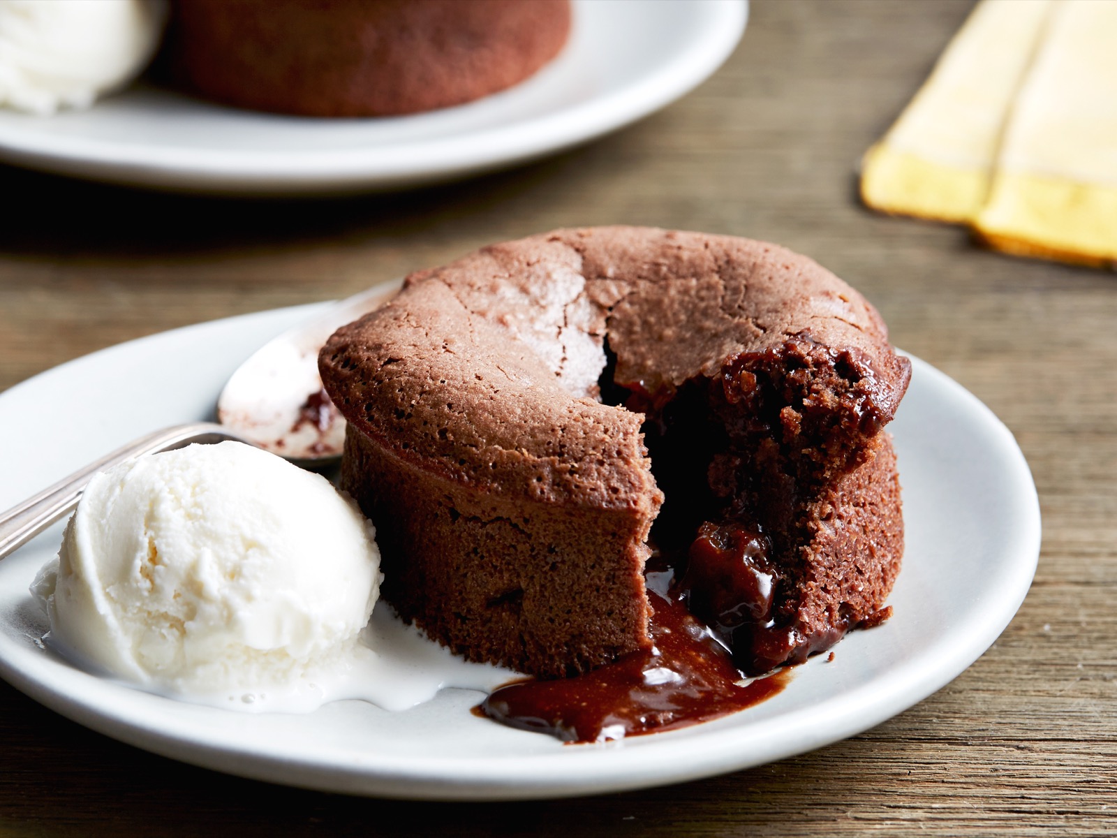 🍔 Plan a Dinner Party With Only Fast Food and We’ll Reveal Your Exact Age Chocolate Lava Cake