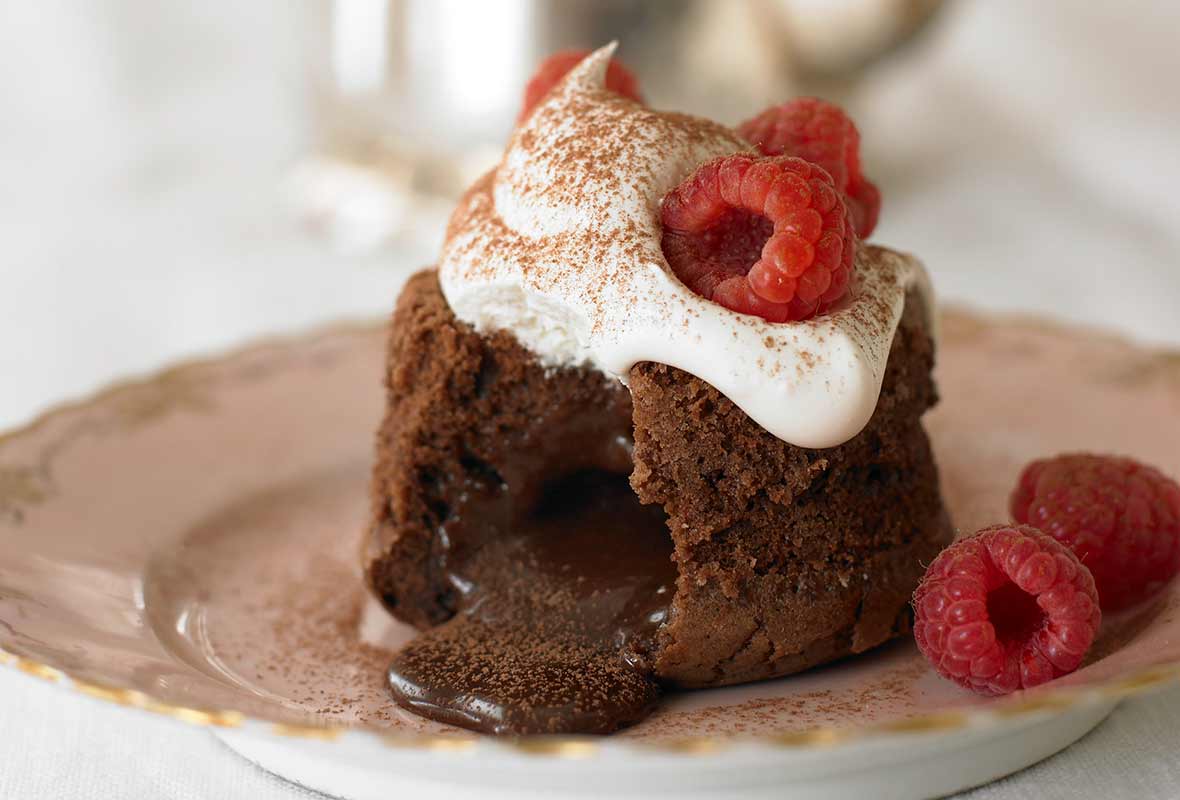 🍰 If You’ve Eaten 18/22 of These Things, You’re Obsessed With Cakes Molten Chocolate Lava Cake