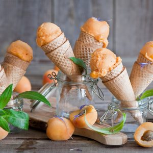Ice Cream Buffet Quiz🍦: What's Your Foodie Personality Type? Peach ice cream