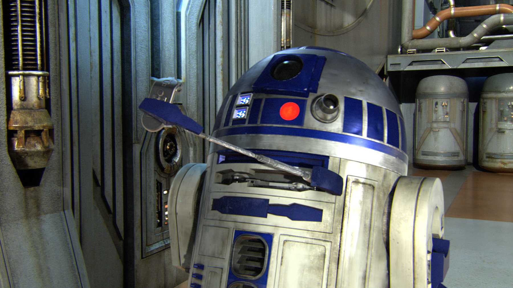 Do You Know a Little Bit About Everything: “Star Wars” Edition Star Wars R2 D2