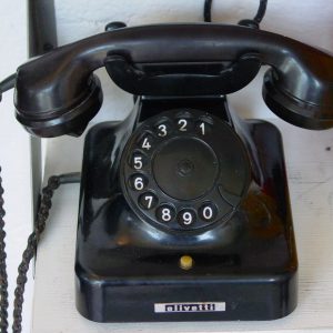 This General Knowledge Quiz Will Separate Smarties From Dummies Telephone