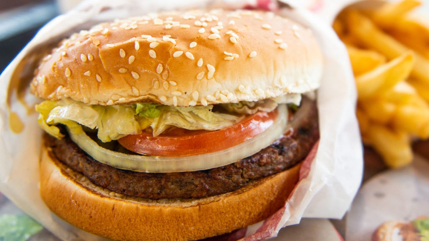 Can You Score 14/17 in This Random Knowledge Quiz? Burger King Impossible Whopper
