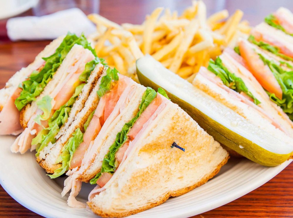 🍔 Your Stance on These Classic Diner Foods Will Determine How Rich You’ll Be Club Sandwich