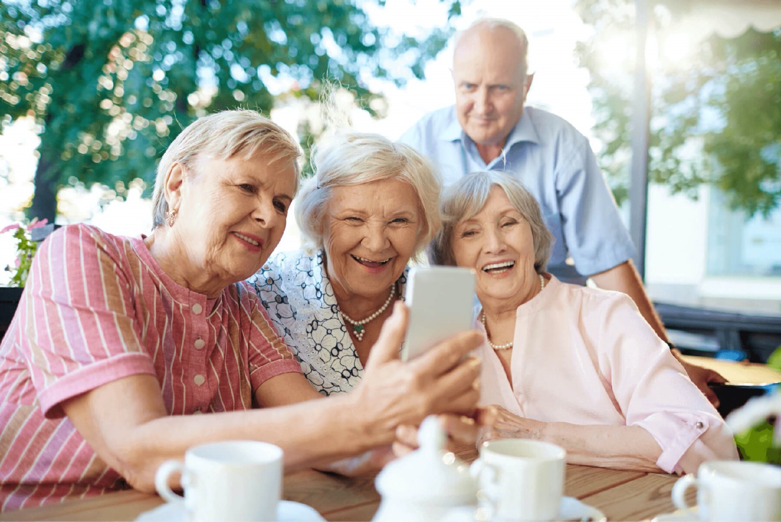 We’ll Tell You What % Attractive You Are by Your Response to These Texts Senior Citizens Old People Taking Selfie On Phone
