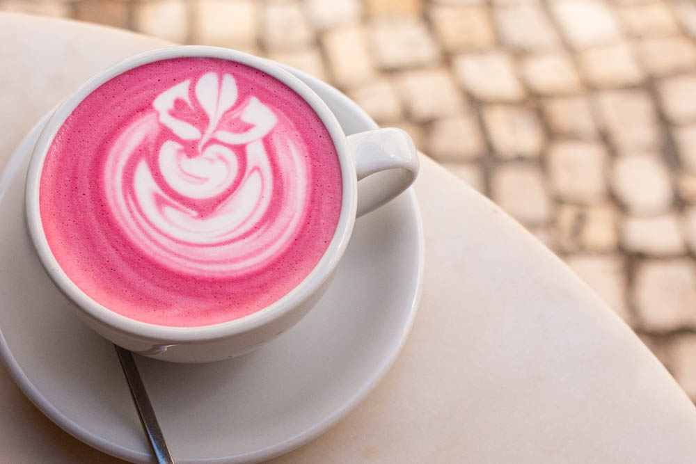 🥗 How Many of These Healthy Food Trends Have You Tried? Beetroot Latte