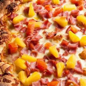 🍔 Feast on Nothing but Junk Food and We’ll Reveal Your True Personality Type Hawaiian pizza