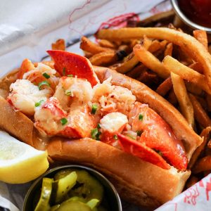 Wanna Know What Job You Are Made For? Pick Some Foods from A to Z to Find Out Lobster roll