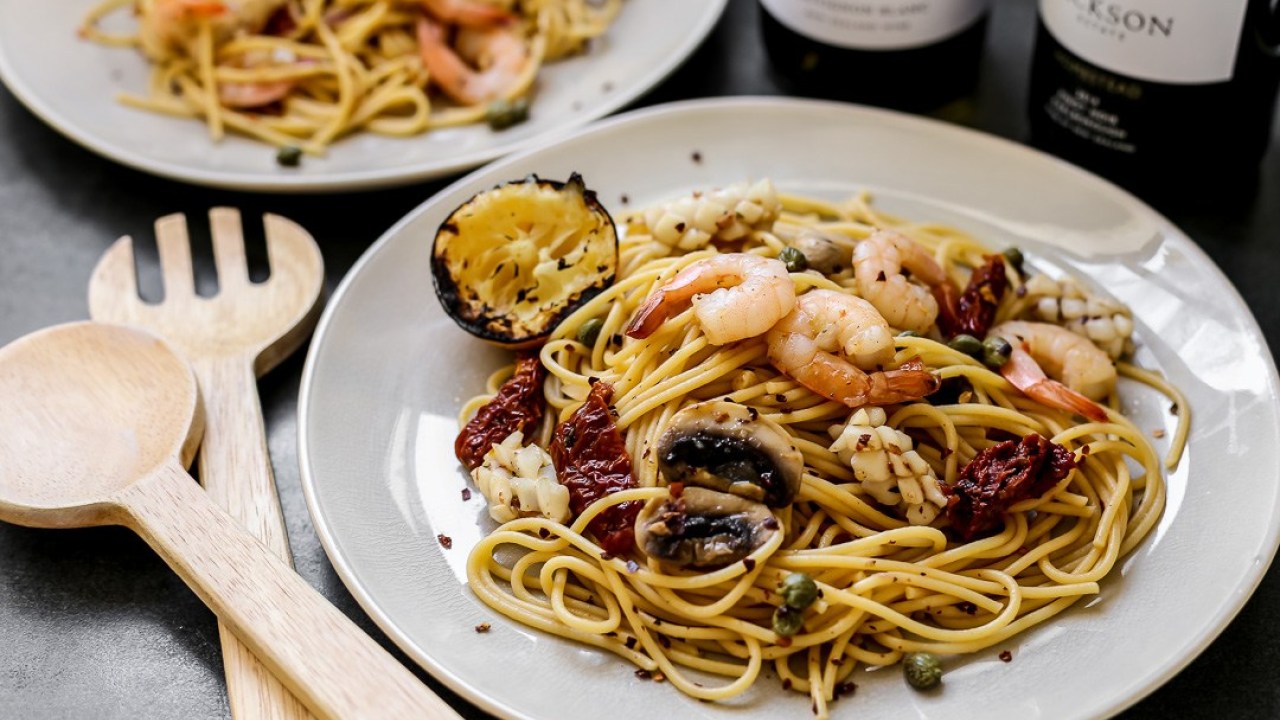 🦞 Say “Yum” Or “Yuck” to These Seafood Dishes and We’ll Reveal How Picky You Are Seafood pasta