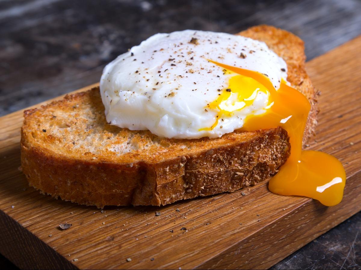 🍳 If You’ve Eaten 20/29 of These Foods, You’re Definitely Obsessed With Eggs Poached Eggs