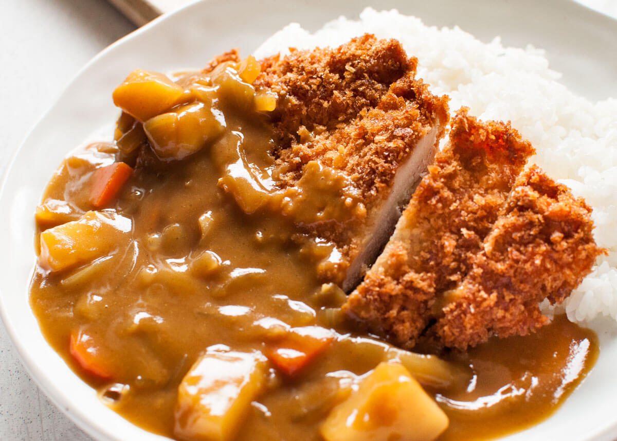 🍣 If You’ve Never Eaten 22/29 of These Japanese Foods, You’re Seriously Missing Out Pork Katsu Curry Rice