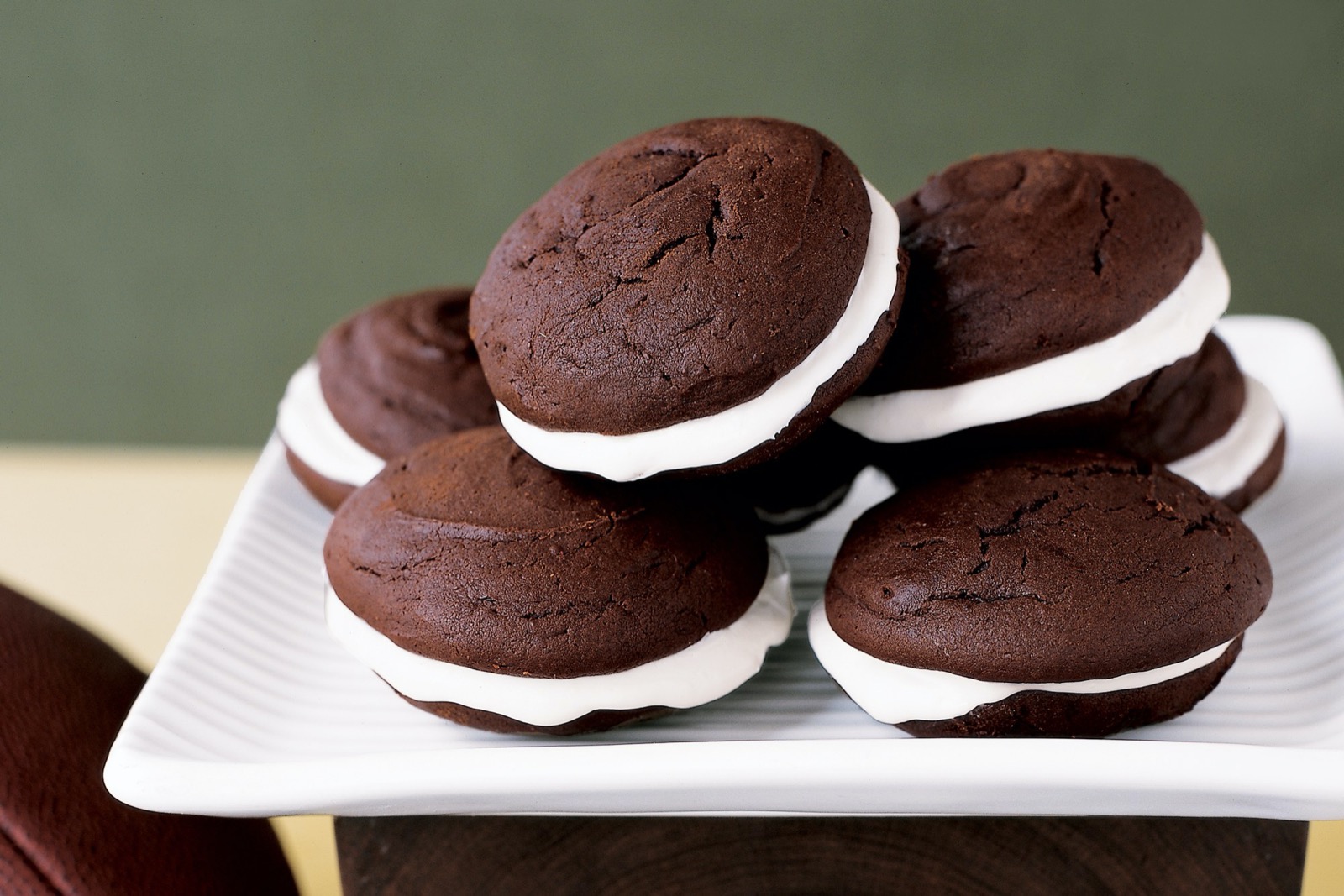 Do You Actually Prefer American or French Desserts? Chocolate Whoopie Pies