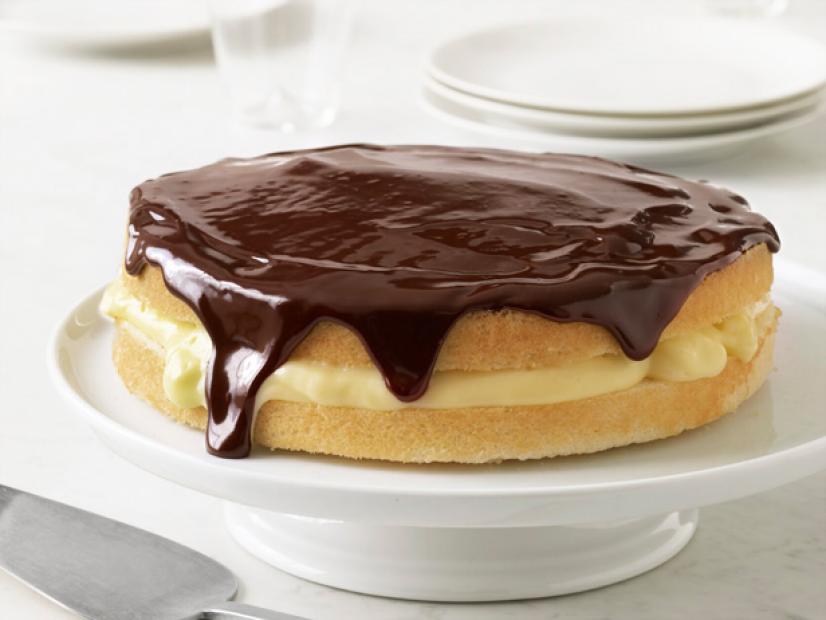 🍩 Believe It or Not, We Know Your Exact Age Based on How You Rate These American Desserts Boston Cream Pie