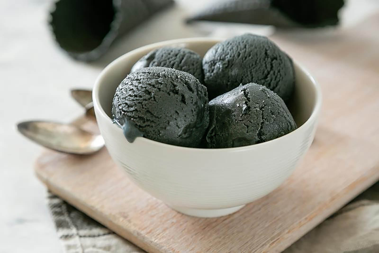 What C Drink Are You? Activated Charcoal Ice Cream