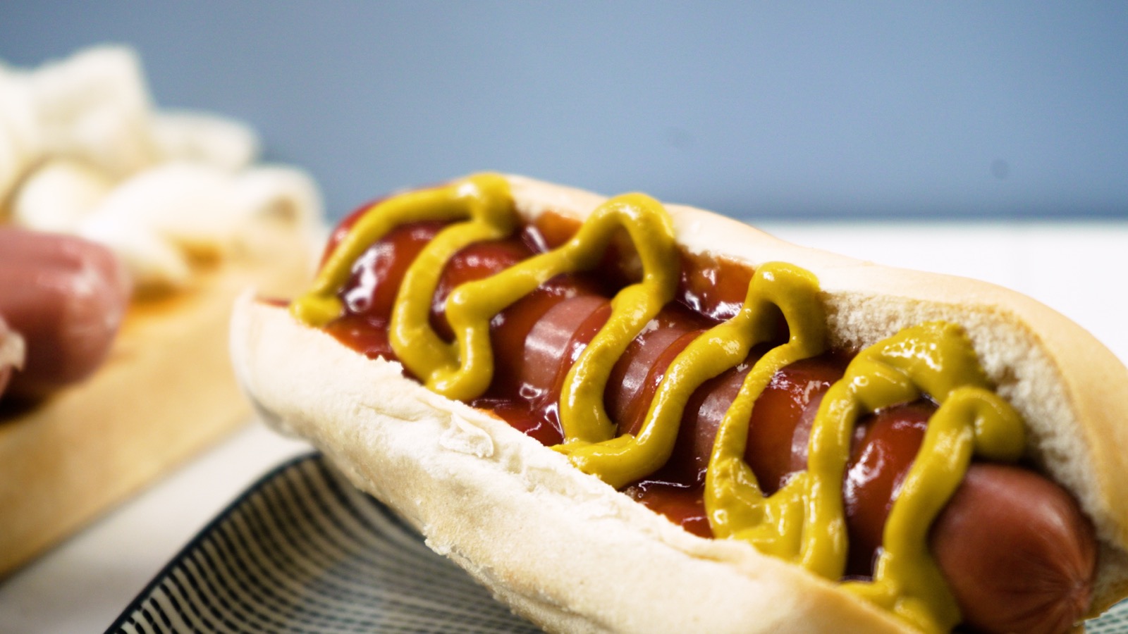 Sorry, But You’re a Picky Eater If You’ve Eaten 17/22 of These Foods Hot Dog