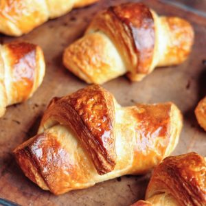 🍰 We Know Which Cake Represents Your Personality Based on the Bakery Items You Choose Croissants