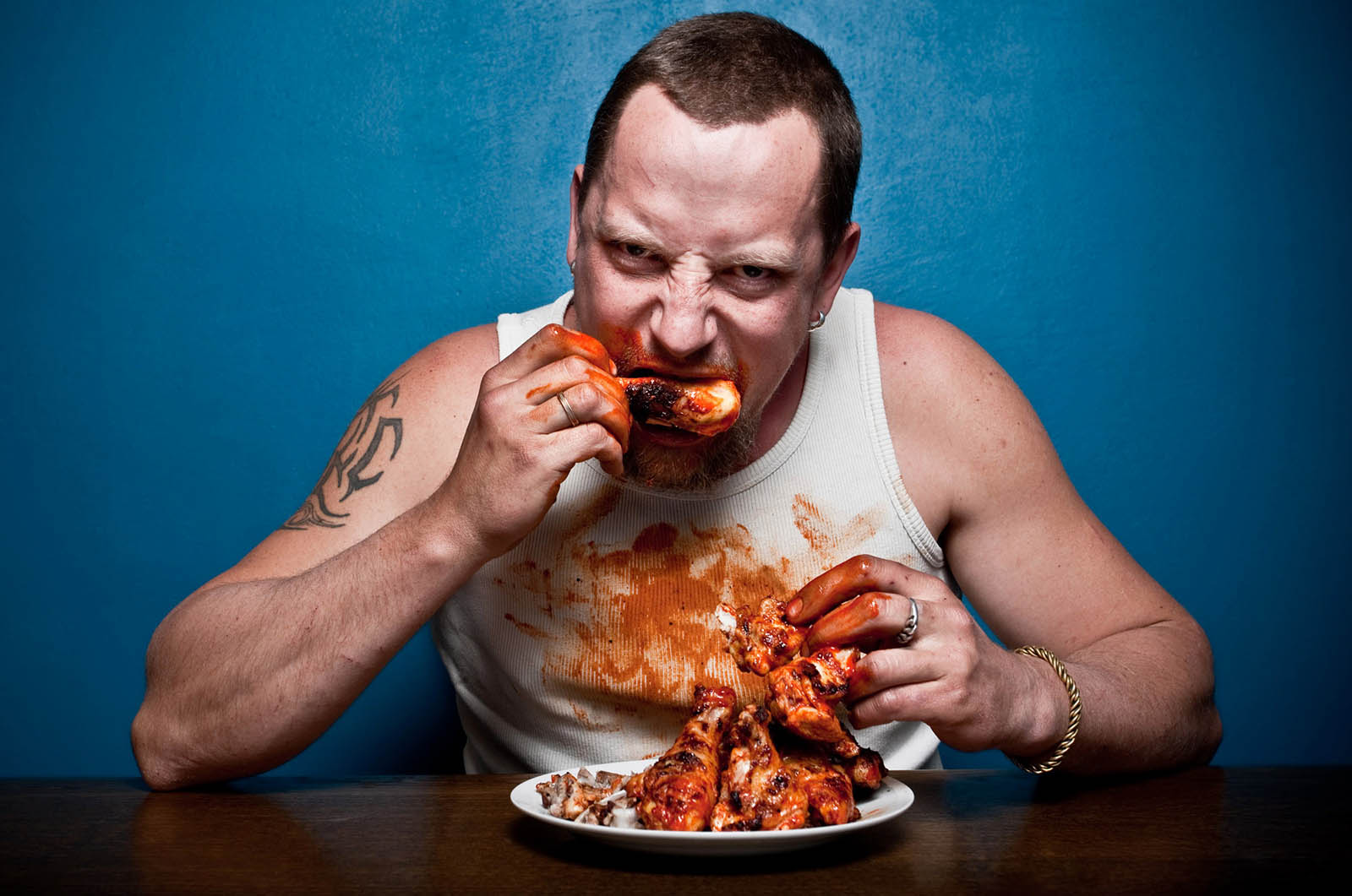 Your Messy Food Opinions Will Reveal How High Maintenan… Quiz Man Eating Chicken Wings