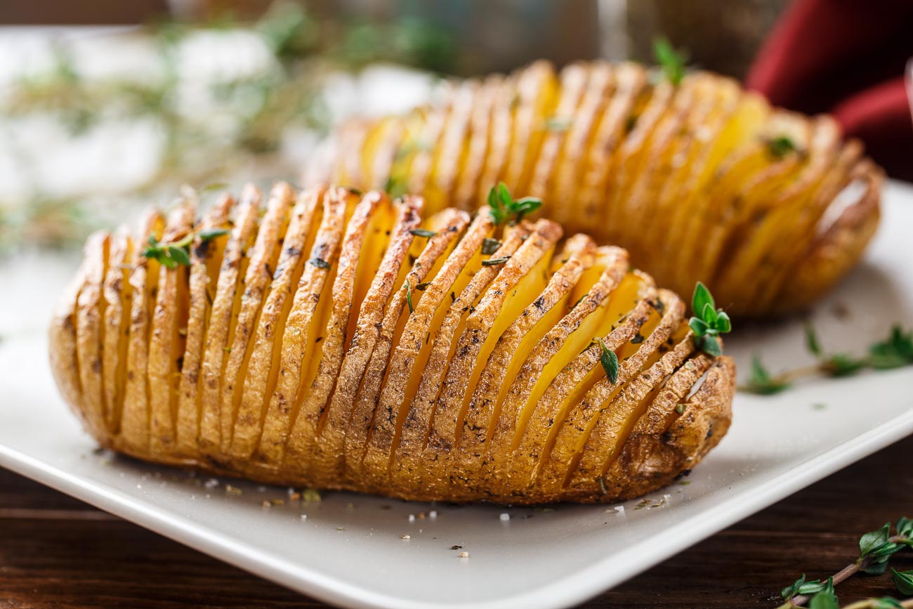 🥔 Can We Guess Your Generation Based on the Different Ways You’ve Eaten Potatoes? Hasselback Potatoes