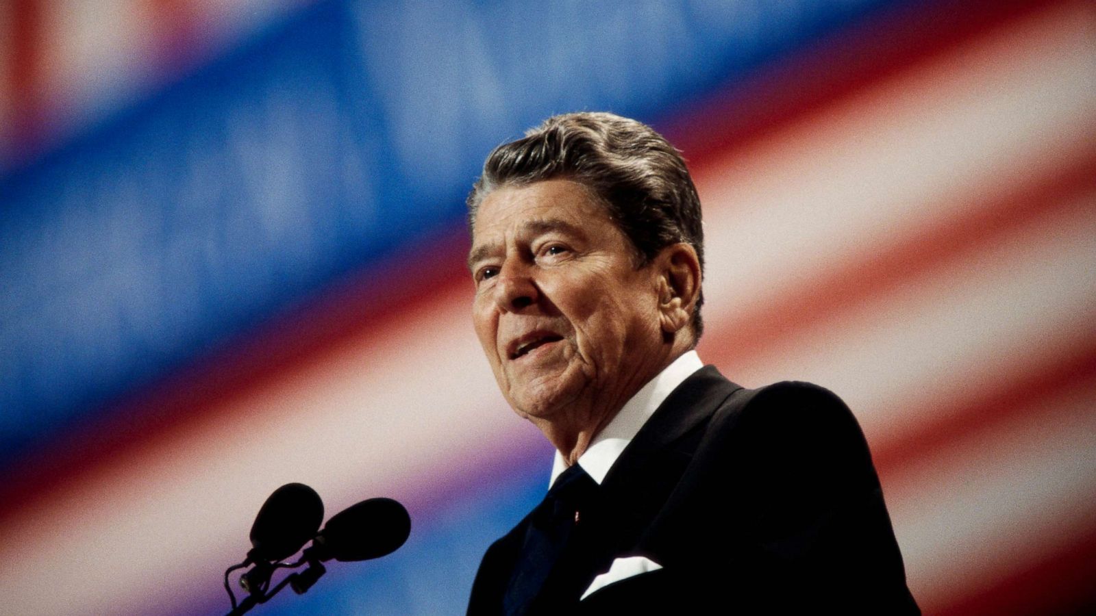 If You Can Pass This General Knowledge Quiz, You Have High Intelligence Ronald Reagan