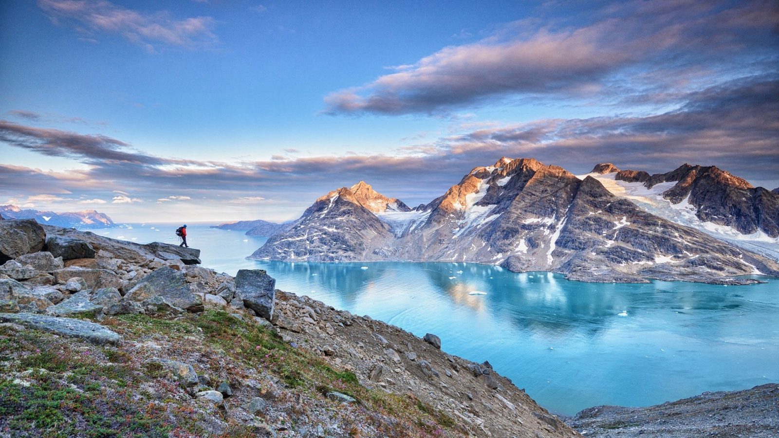 Only Half of These Random Facts Are True — Let’s See If You Can Figure Out Which Ones They Are Greenland