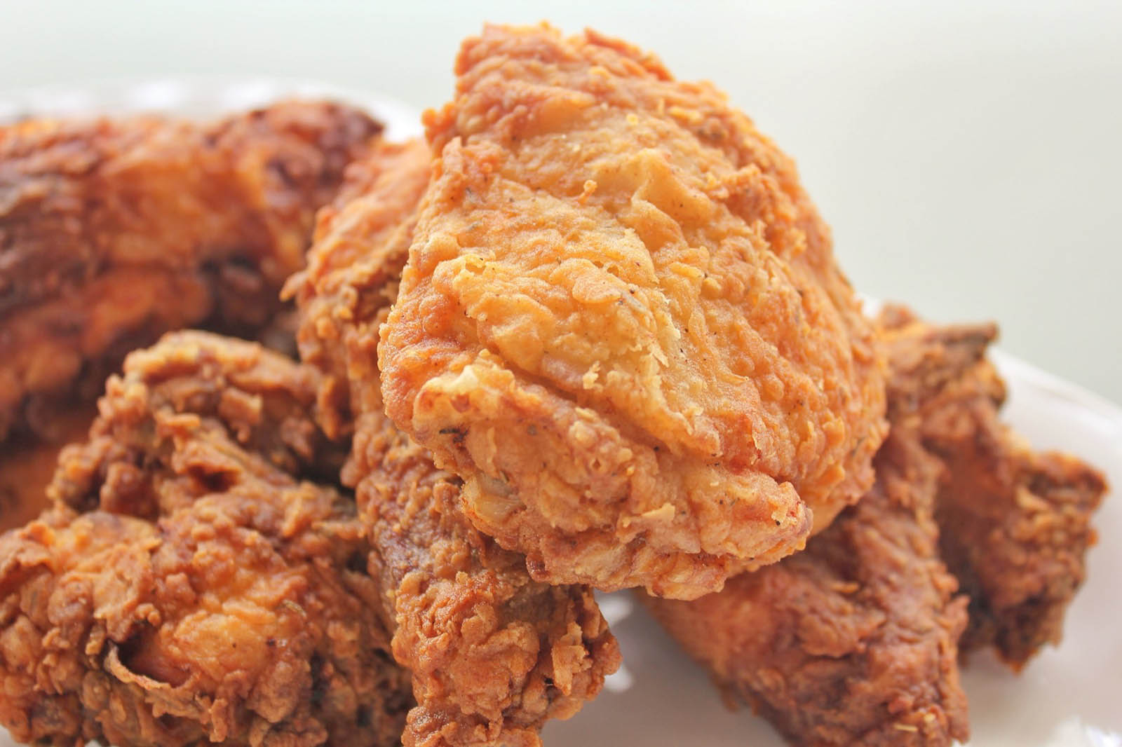🐔 Don’t Freak Out When We Guess Your Age Just by How You Rate These Chicken Dishes Buttermilk Fried Chicken