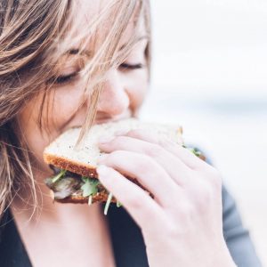 This Quiz Is Almost Too Easy For People With Large Vocabulary To eat loudly