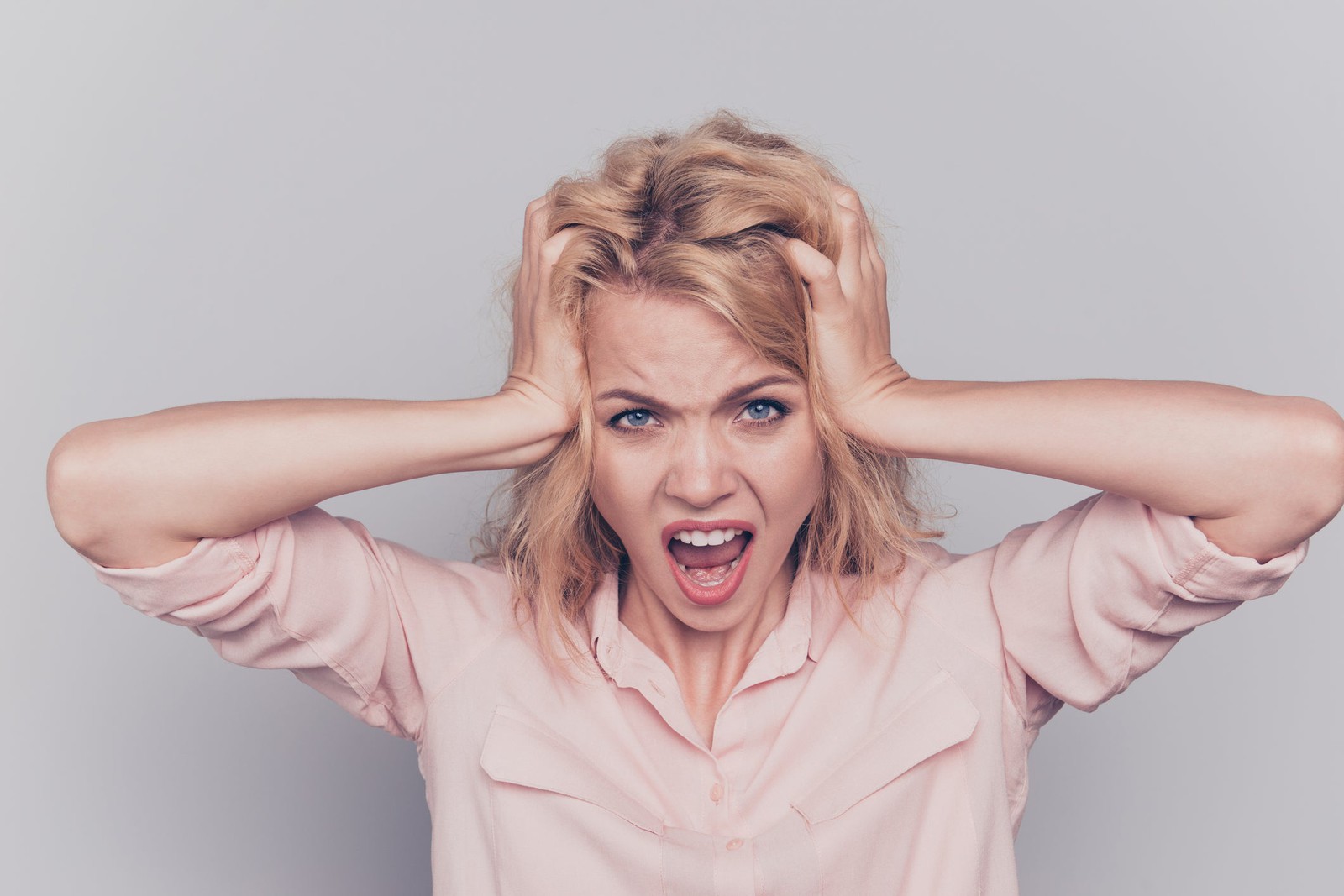 You're 98% Easily Annoyed. 😒 This Pet Peeves Quiz Will Reveal What % Easily Annoyed You Are