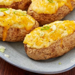 Fill up Your Plate at This Buffet 🍴 and We’ll Let You Know What Age You May Live to Baked potatoes
