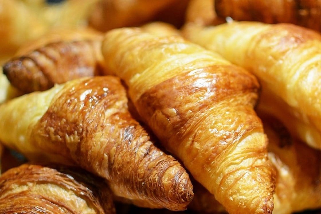 🥐 Here Are 24 Baked Treats from Around the World – Can You Find Them on the Map? Croissants