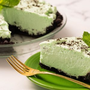🍰 We Know Which Cake Represents Your Personality Based on the Bakery Items You Choose Grasshopper pie