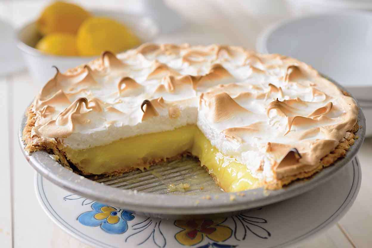 Can We Guess Your Age & Gender by the Eggs You Like? Quiz Lemon Meringue Pie