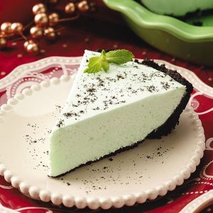 We’ll Guess What 🍁 Season You Were Born In, But You Have to Pick a Food in Every 🌈 Color First Grasshopper pie