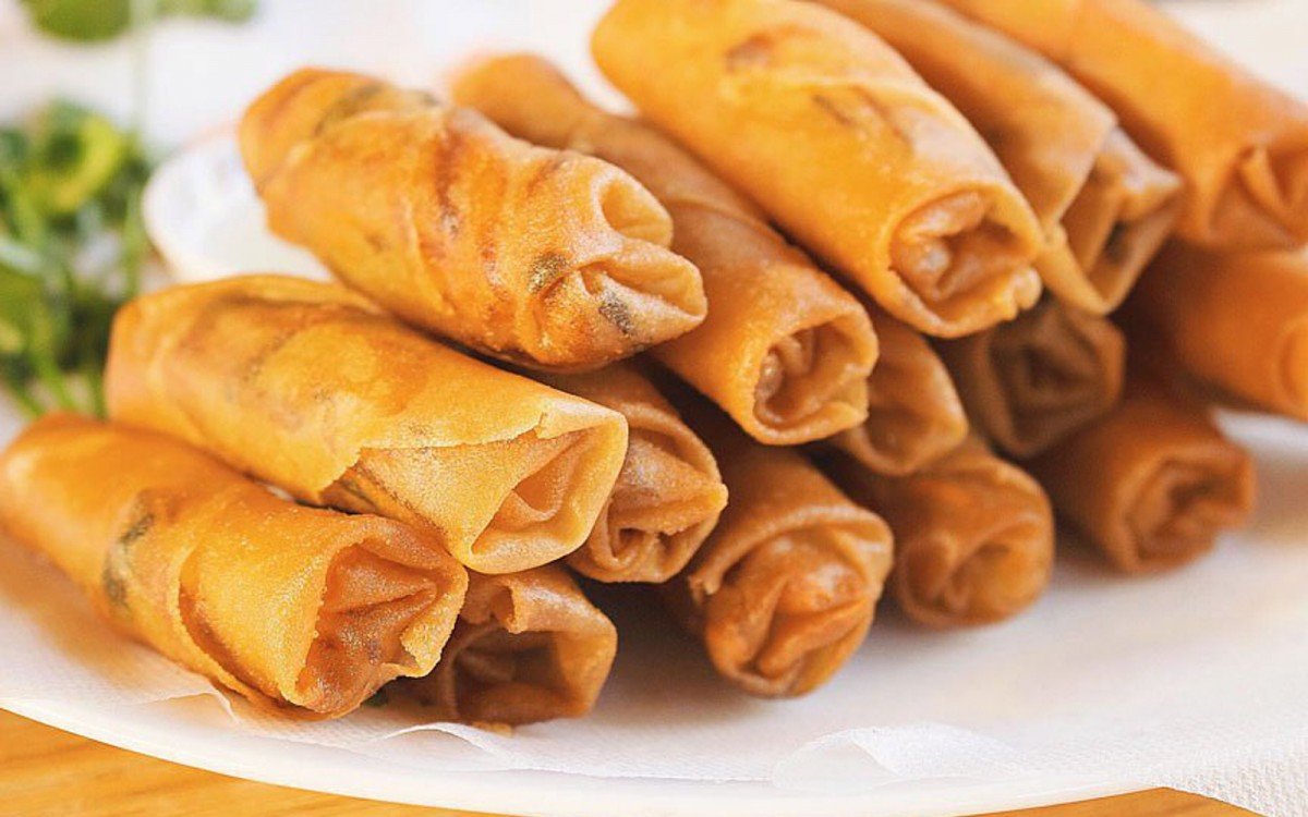 We Know Your Age by How You Rate These Common Foods Quiz Spring Rolls