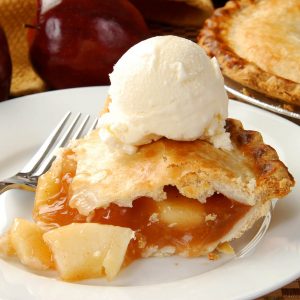 What Aesthetic Am I? Apple pie with vanilla ice cream