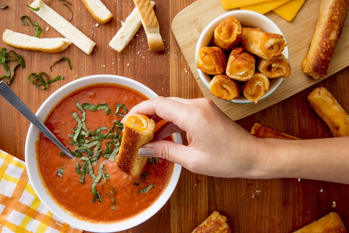 🍁 How You Feel About These 25 Fall Foods Will Reveal How Old You Are Inside Tomato soup with grilled cheese