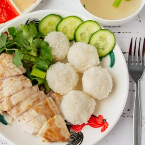 🥘 I Bet We Can Guess Your Age Based on the Food You’d Rather Eat Hainanese chicken rice