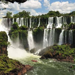 🌏 Most People Can’t Pass This Famous Landmark Quiz — Can You? Victoria Falls