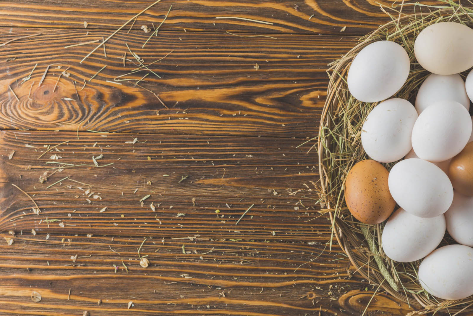 If You Get Over 80% On This Random Knowledge Quiz, You Know a Lot Eggs On Wooden Background