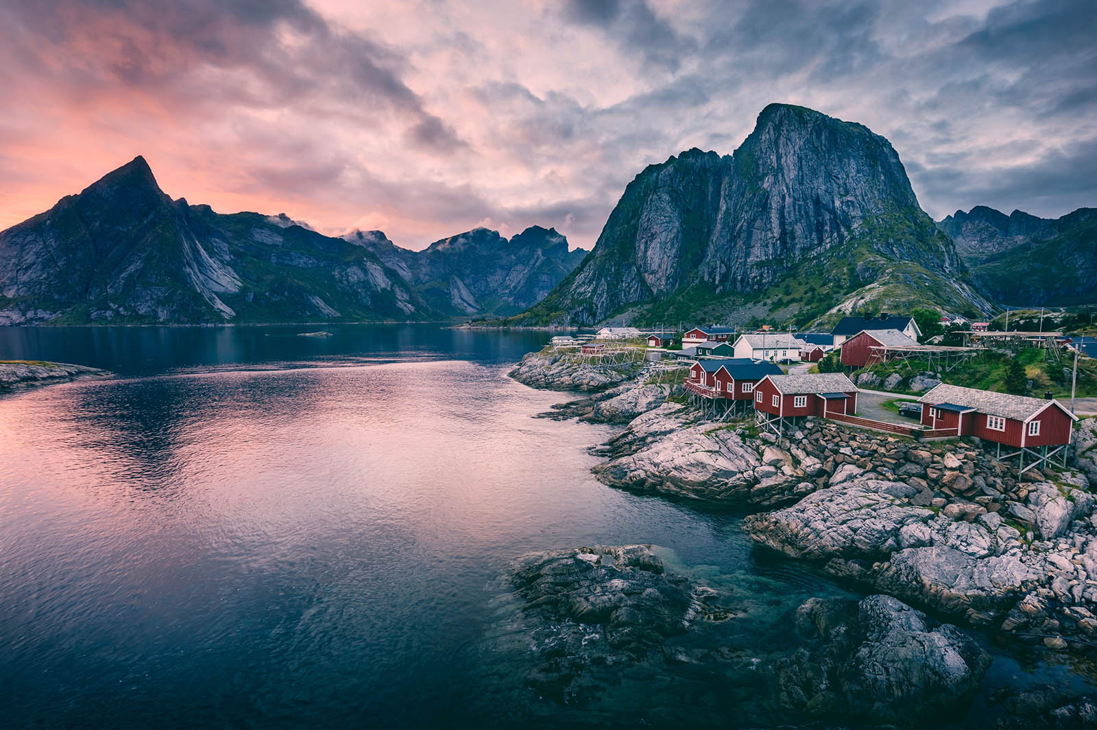 Eat & Travel 'Round World to Know How Rich You'll Be in… Quiz Norway