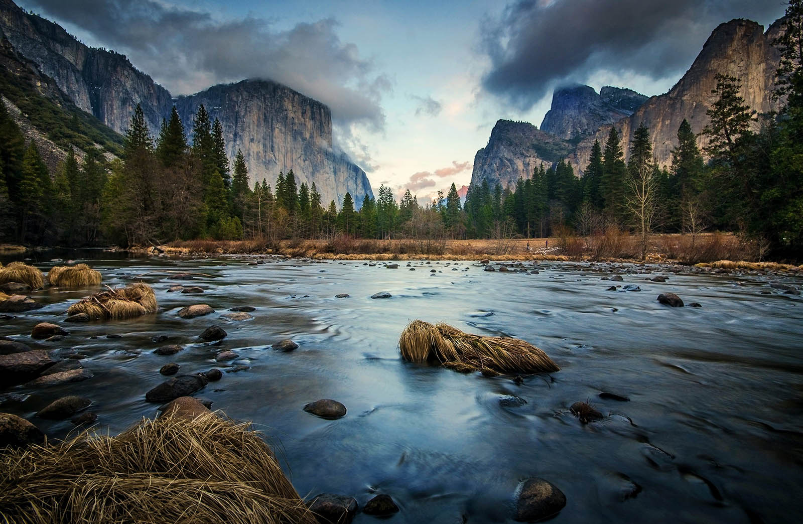 This U.S. Geography Quiz Stumps 90% Of American Students — Can You Pass It? Yosemite National Park