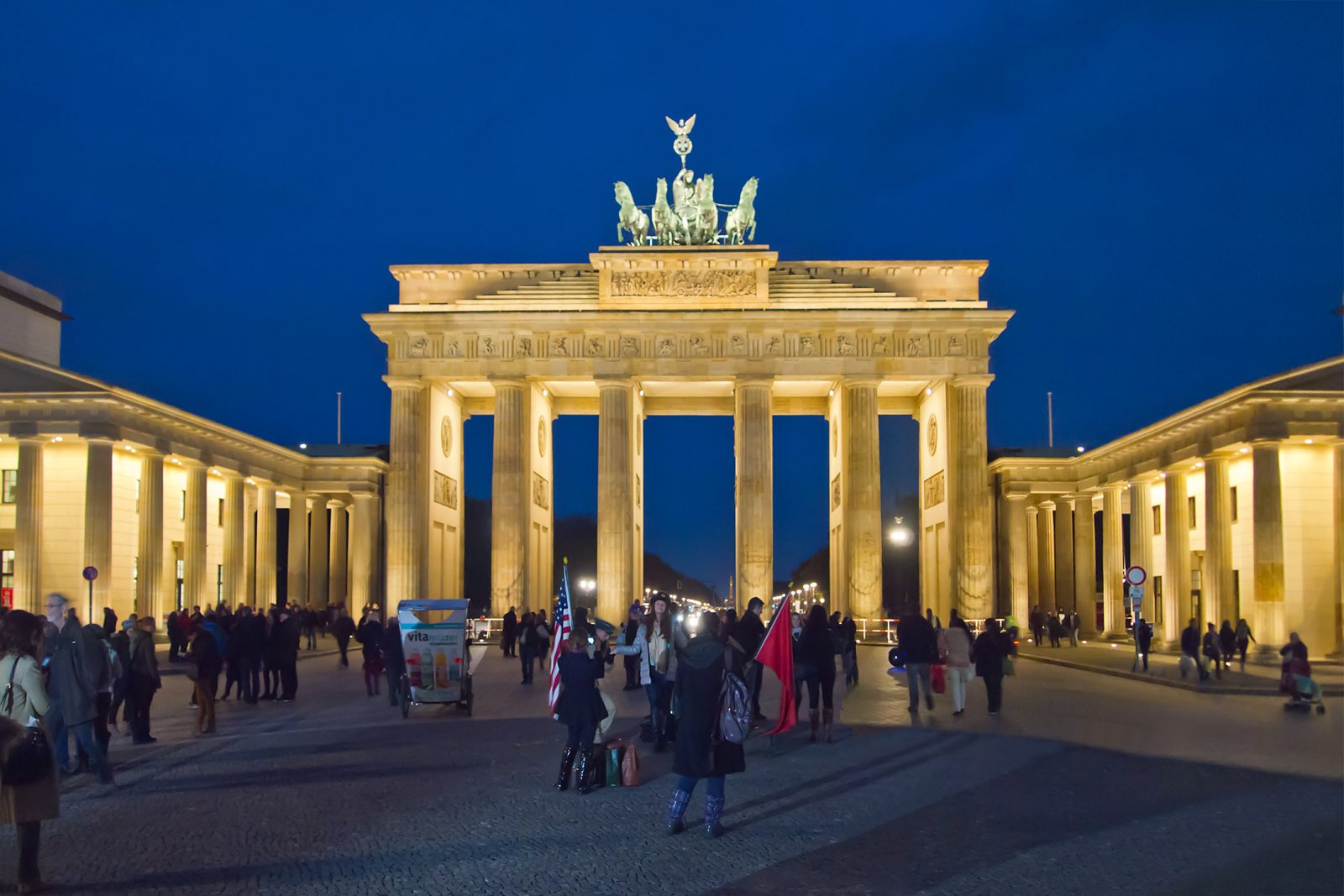 🌍 Most People Can’t Pass This European Geography Quiz — Can You? Berlin Brandenburger Tor Abend