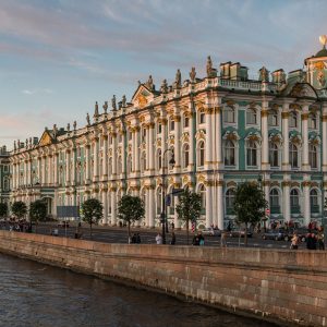 Pick Places You Want To Visit & I'll Guess How Many Cou… Quiz State Hermitage Museum and Winter Palace, Russia