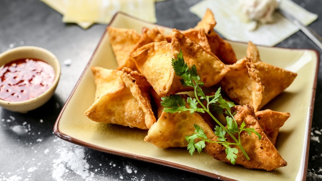 🍟 How You Feel About These 25 Fried Foods Will Reveal the Age of Your Taste Buds Crab rangoons