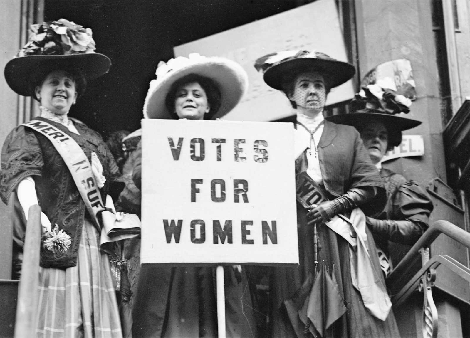 Women voting