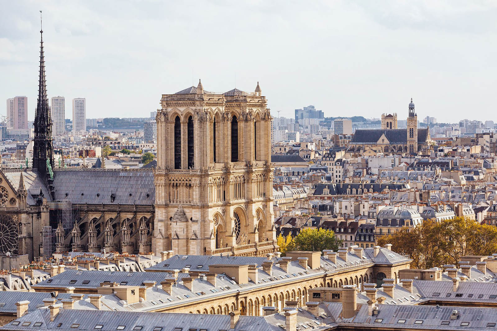 If You Can Name Just 12/20 Countries by Their Famous Landmark, I’ll Be Really Impressed Notre Dame Cathedral In Paris, France