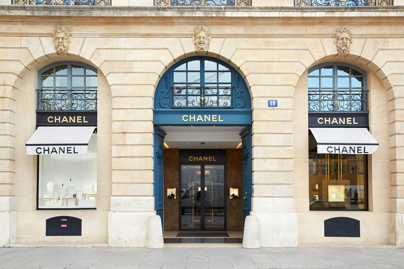 Honestly, It Would Shock Me If You Can Slay This 25-Question Mixed Knowledge Test Chanel Shop In Place Vendome In Paris