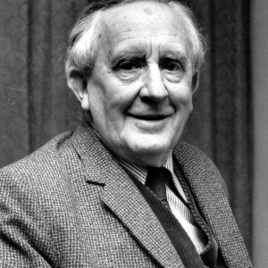 ✏️ Here Are 15 Third Grade Questions — Can You Ace Them? Quiz J. R. R. Tolkien