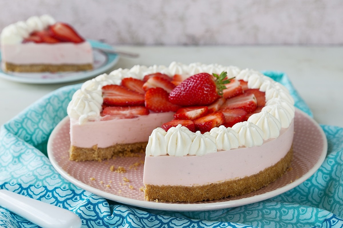 You got: Strawberry Cheesecake! 🍰 We Know Which Cake Represents Your Personality Based on the Bakery Items You Choose